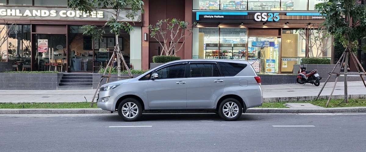 Cho thuê xe 7 chỗ tại TP Hồ Chí Minh